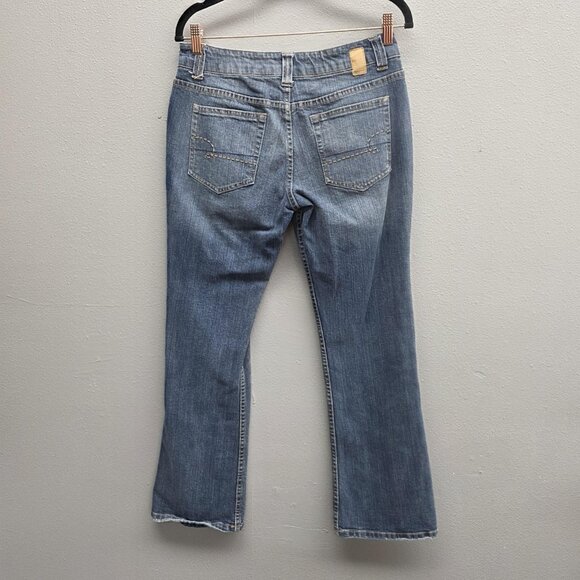 Maurices Jeans Womens 7/8 Short Blue Morgan Bootcut Stretch Denim Classic Style - Picture 4 of 13